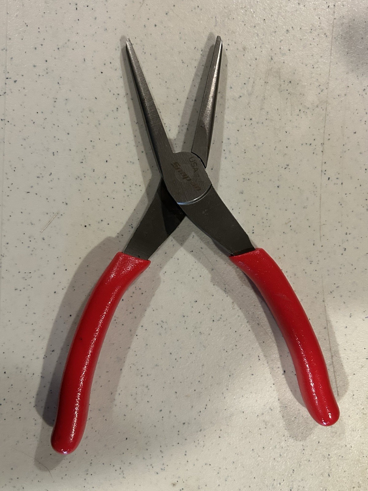 NOS. Snap On 8″ Needle Nose Pliers Red Soft Grip Handle 96CF USA