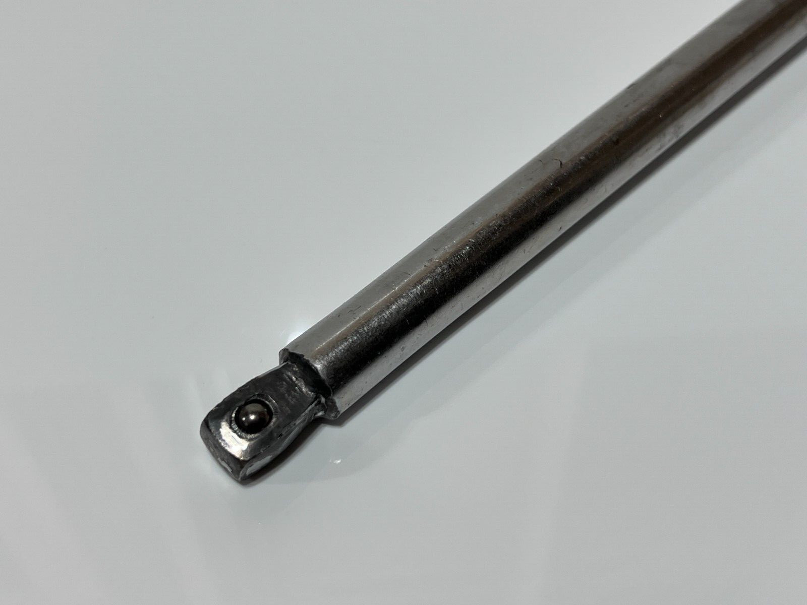 Snap-On Tools USA SXW10 1/2″ Drive Friction Ball 10″ Long Wobble Extension