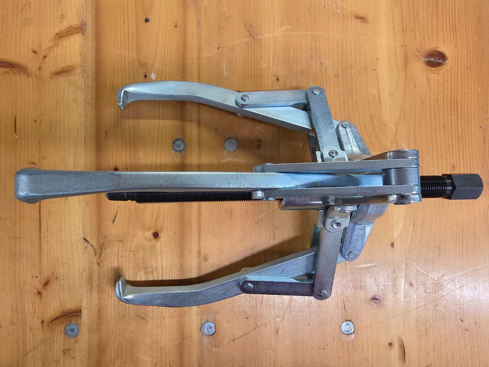 SCHREM Self-Centering Bearing / Gear Extractor/Puller, 52-230mm Range, Germany