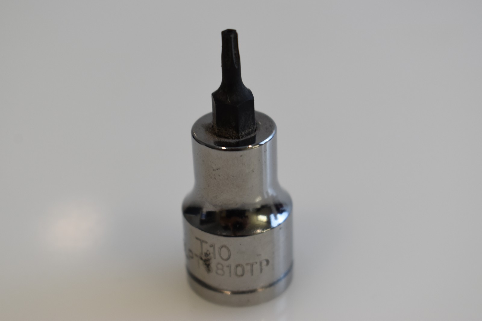 Blue Point Tools BLPT3810TP T10 Torx Tamper Proof Bit Socket Driver 3/8″ Drive