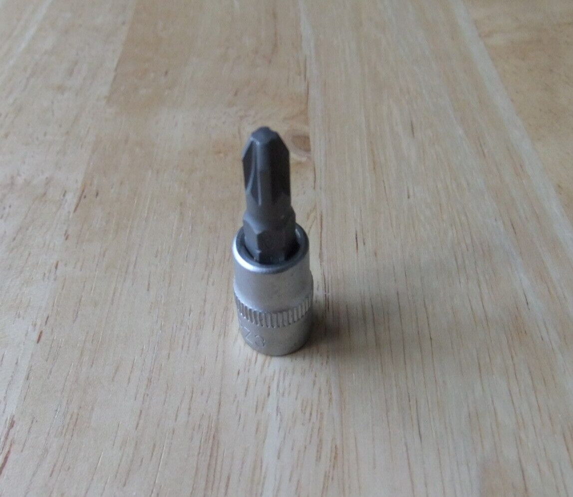Welzh Werkzeug 1/4 Drive Chrome Vanadium Socket & PZ3 S2 Steel Bit – 35mm Long