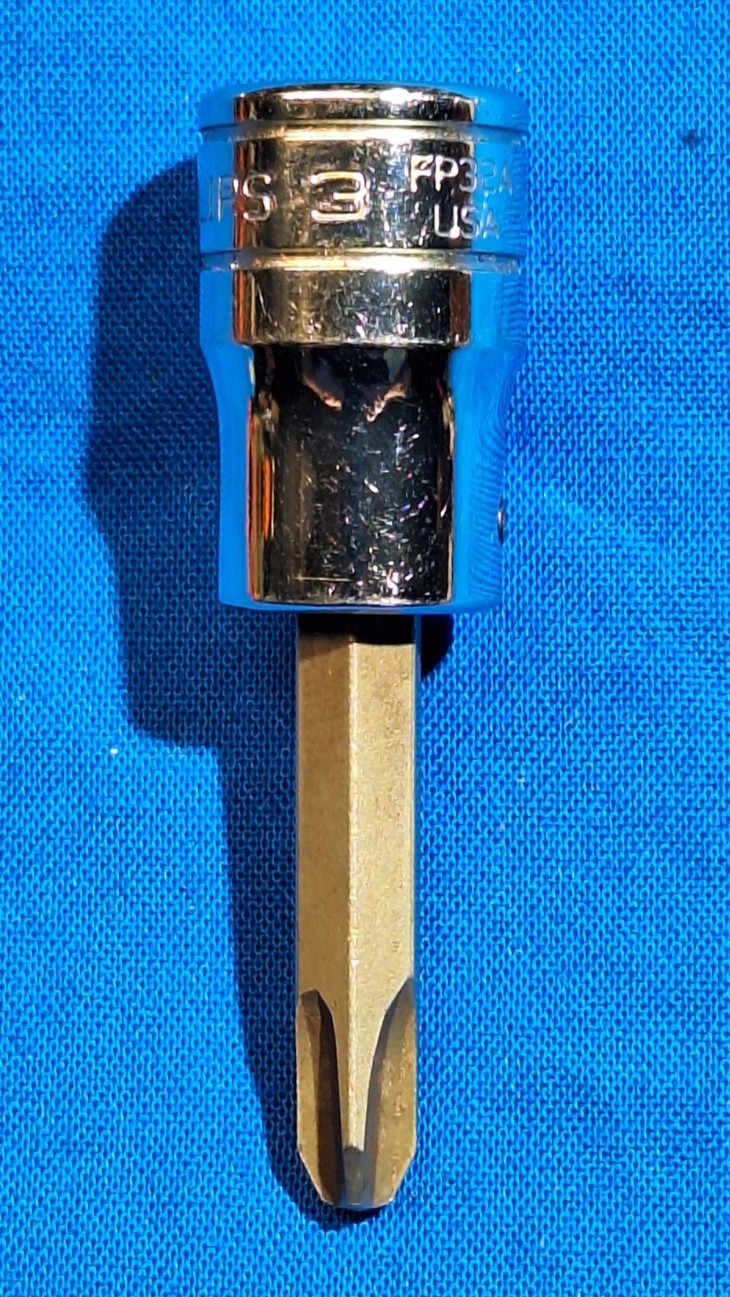 Snap-On FP32A 3/8″ drive #3 phillips socket long bit 1-1/4″ long