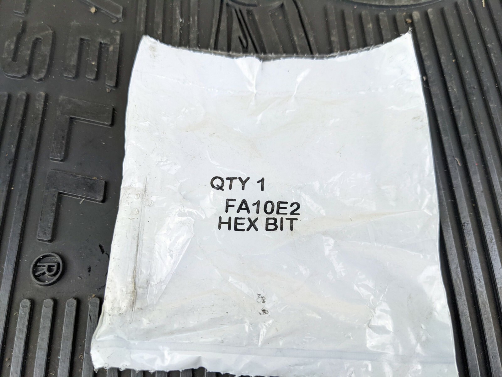 #ao234 NEW Snap-On FA10E2 5/16″ SAE Hex Bit for 3/8″ Drive Socket FA10E USA