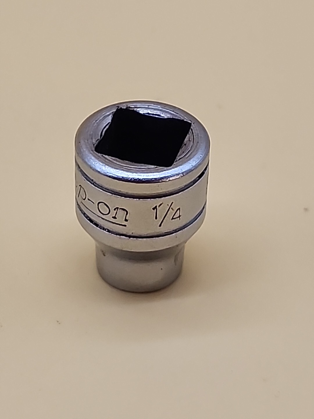 Snap-On Tools 3/8″ Drive 1/4″ SAE 8 Point Double Square Chrome Socket F308 USA