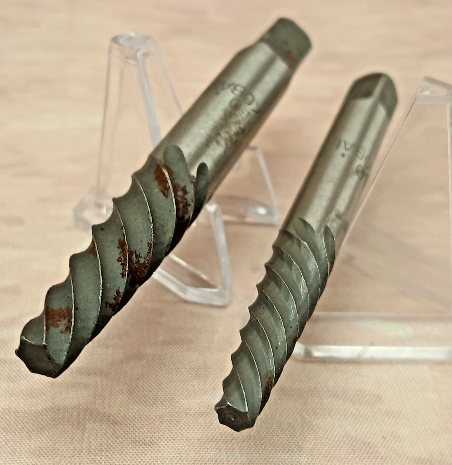 Kobalt Spiral Flute Screw Extractors #4 & #5 Easy Out Bolt Remover Set