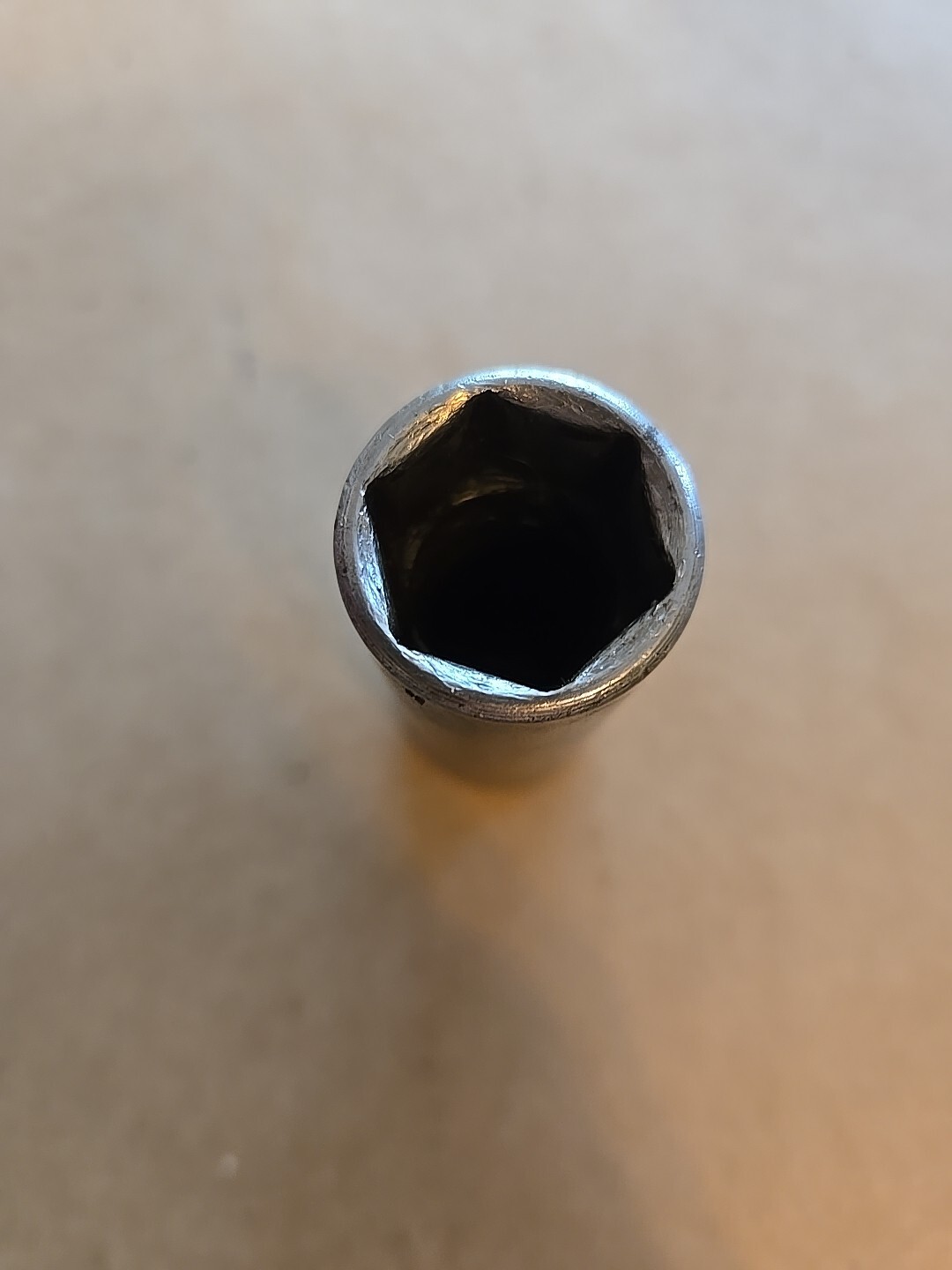 Snap On 3/8″ Drive 11/16″ 6PT Deep Impact Socket SIMF220