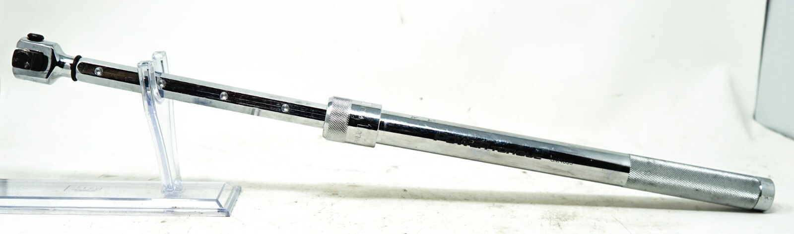 Power Torque [GM4399] 1/2 in. Drive x 15 in. to 24 in. Extendable Breaker Bar
