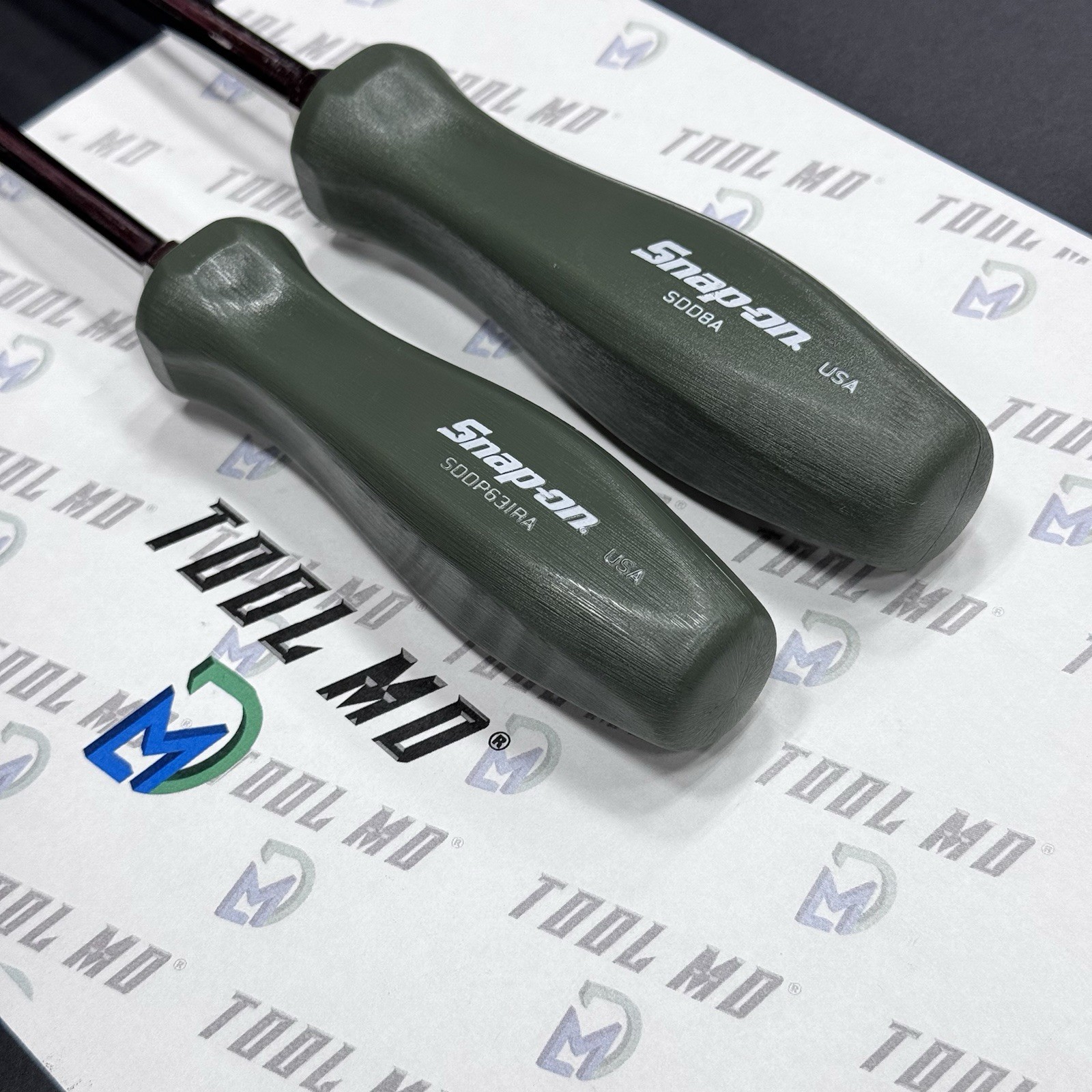 Snap-on Tools USA NEW RARE 2pc COMBAT GREEN Hard Handle Screwdriver Set SDD8A