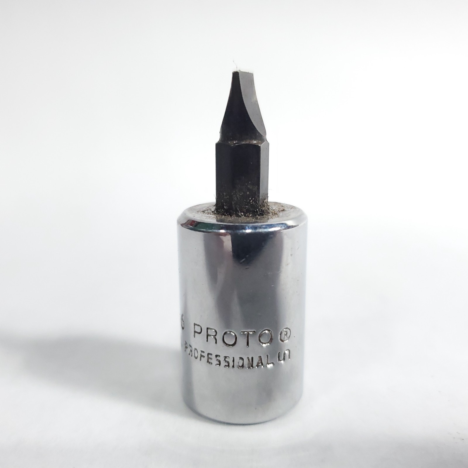 Proto Professional 3/8″ Drive 1/4″ Flat/Slotted Bit Socket 5246