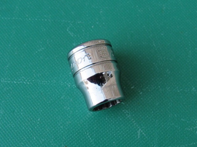 SNAP ON 3/8″ F121 3/8″ DRIVE 12 POINT SAE SHALLOW SOCKET F 121 NEW LOGO 3/8