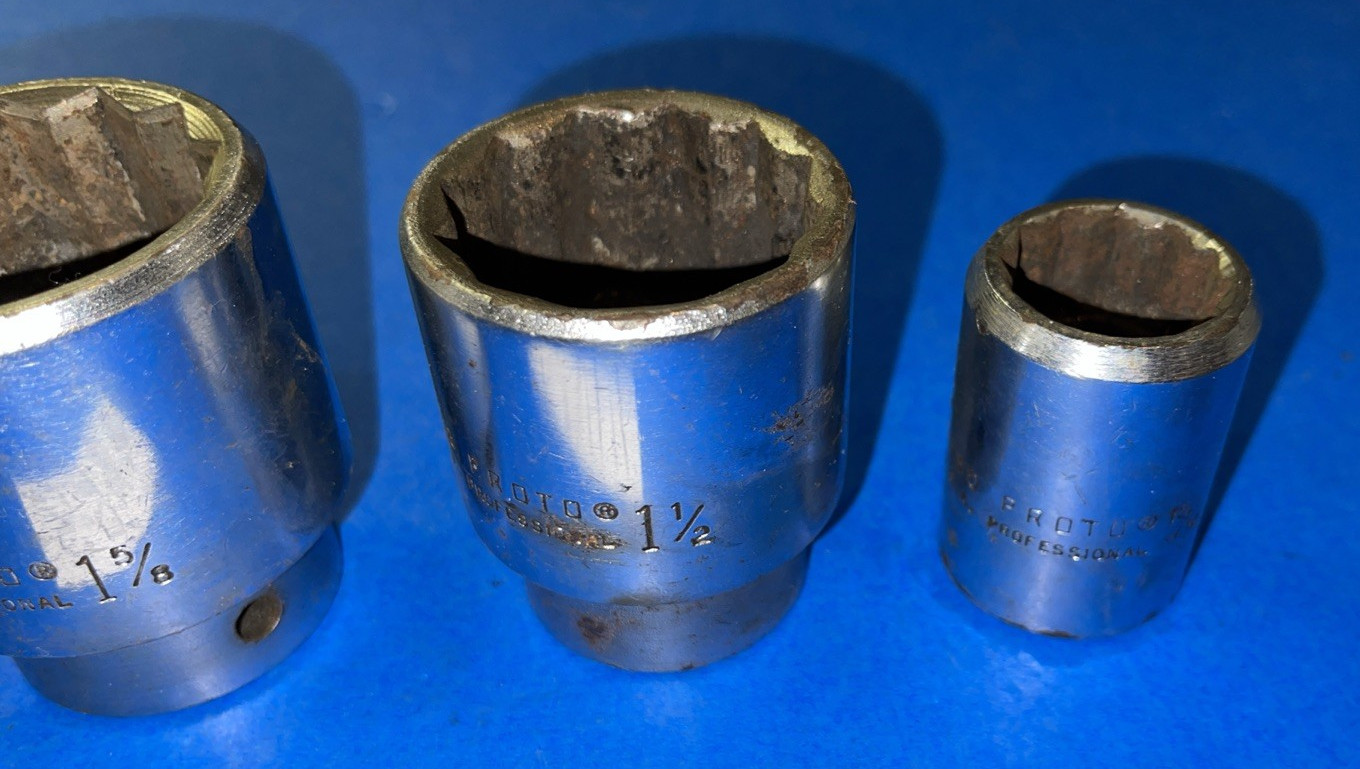 PROTO TOOLS 4 PIECE 3/4 DRIVE SAE. CHROME SOCKETS 15/16, 1-1/2, 1-5/8, 2-1/4