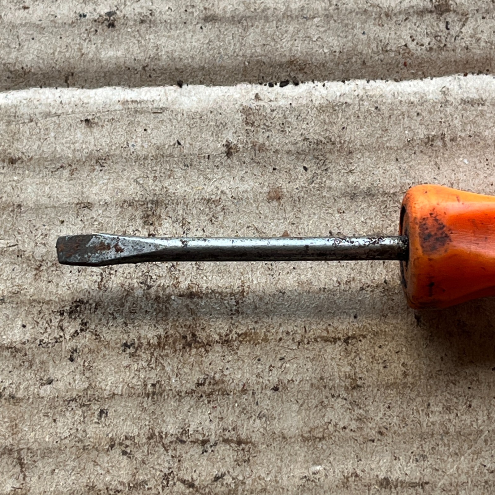 Snap On SPP46B Flathead Slotted Screwdriver ORANGE Hard Handle USA 4.5″ – a