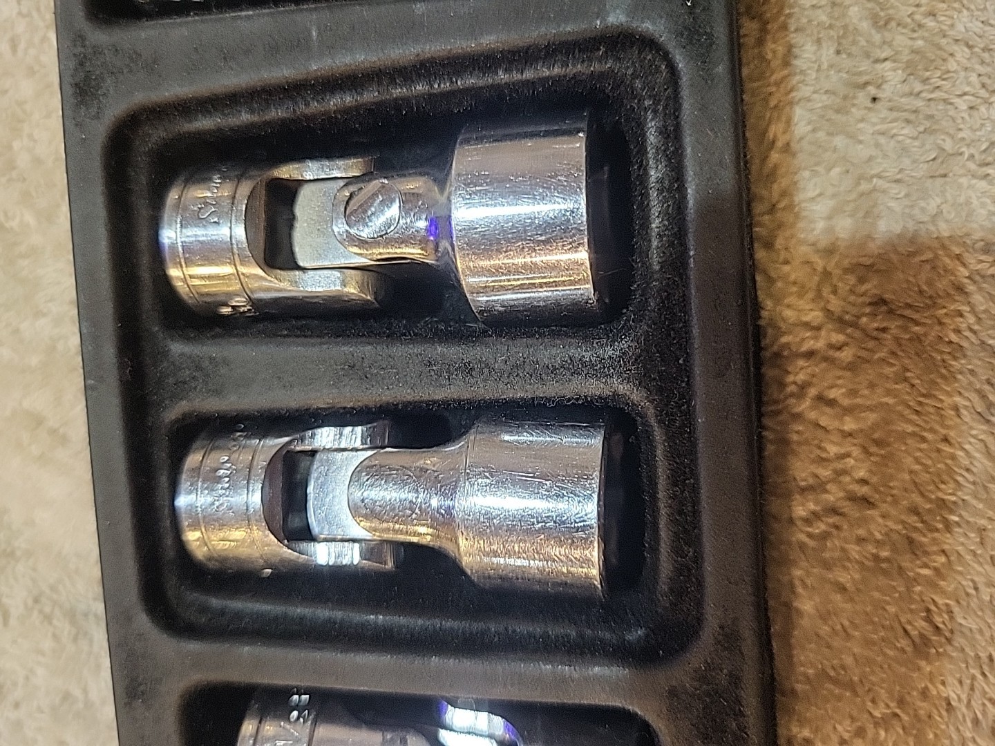 Snap On 3/8” Dr. 6 Pc. 7/16″- 3/4″ Shallow 6 Pt. Universal Socket Set 206AFS