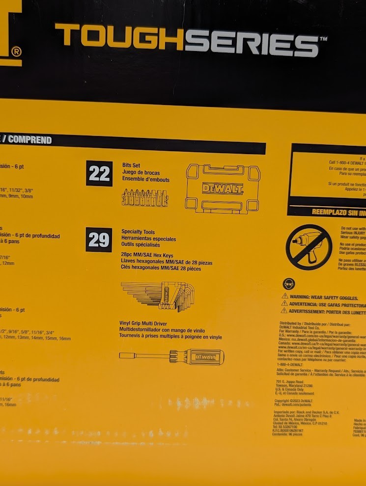 DeWalt Tough Series Mechanics Tool Set – 96 Pieces SAE & MM – DWMT45410 – NEW