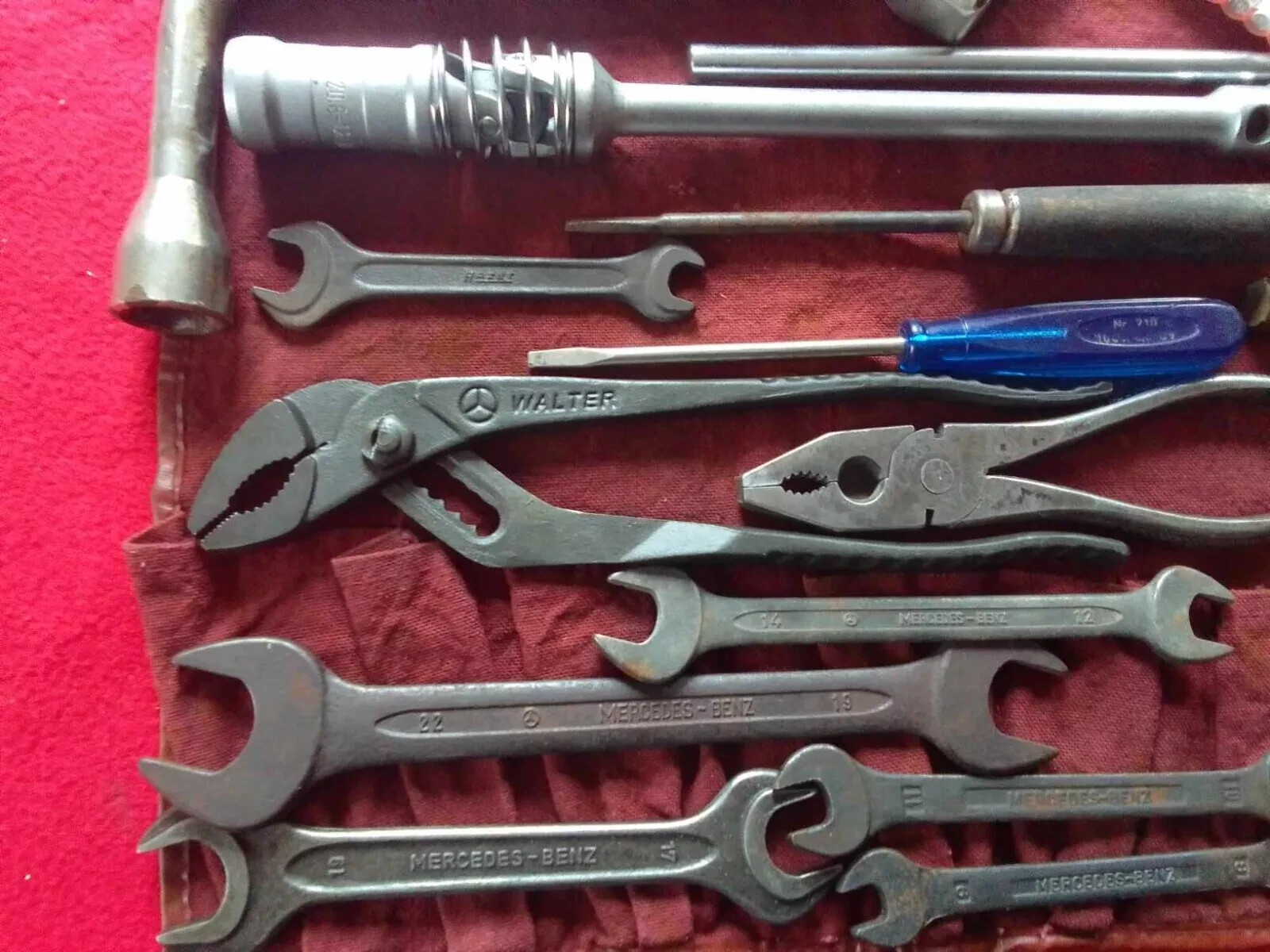 Mercedes tool kit w108 w111 Ponton w120 w110 Heckflosse w136 w187 1950-60s