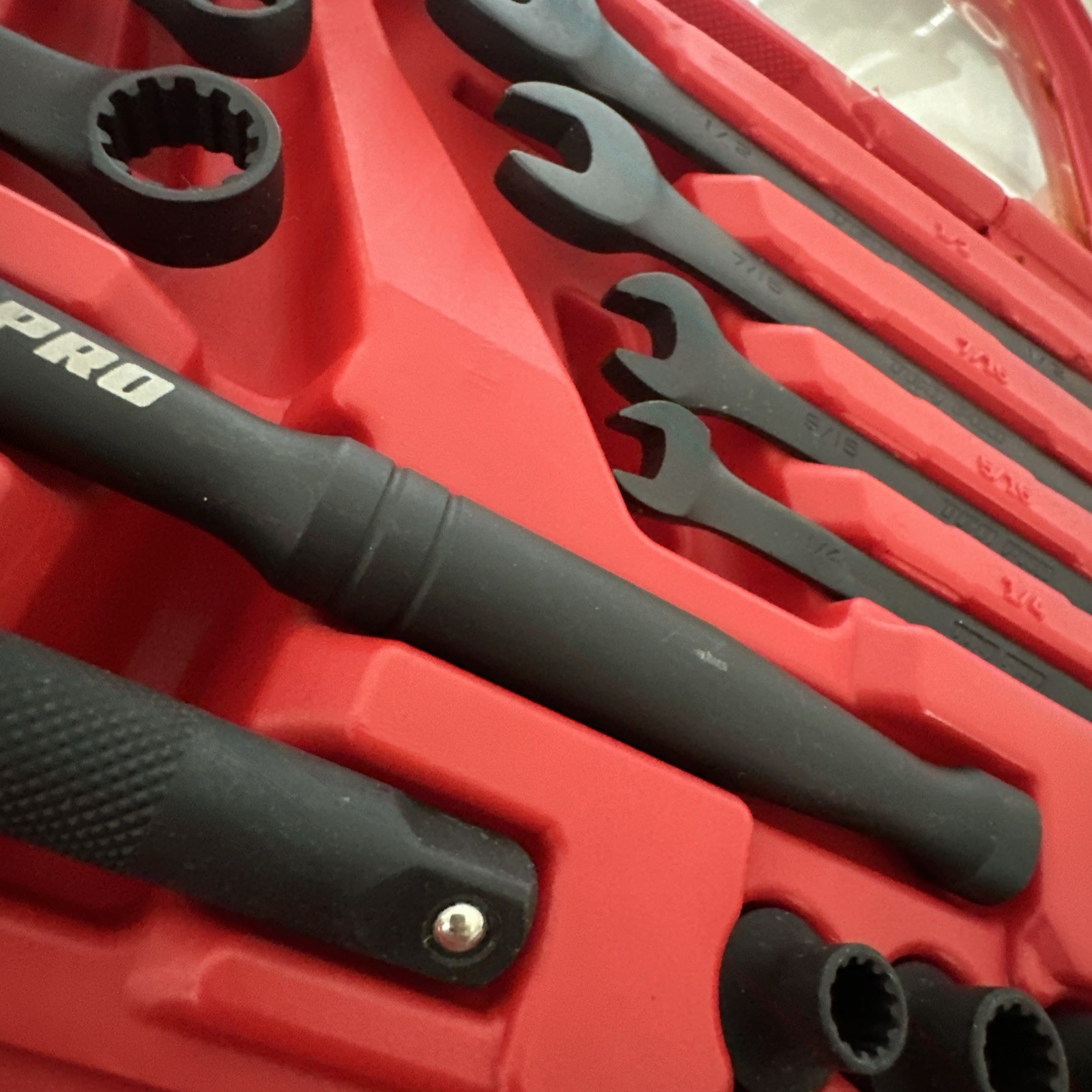 TEQ Correct Pro By GearWrench 26Pc 3/8” Drive Socket & Wrench Set MM SAE 40426A