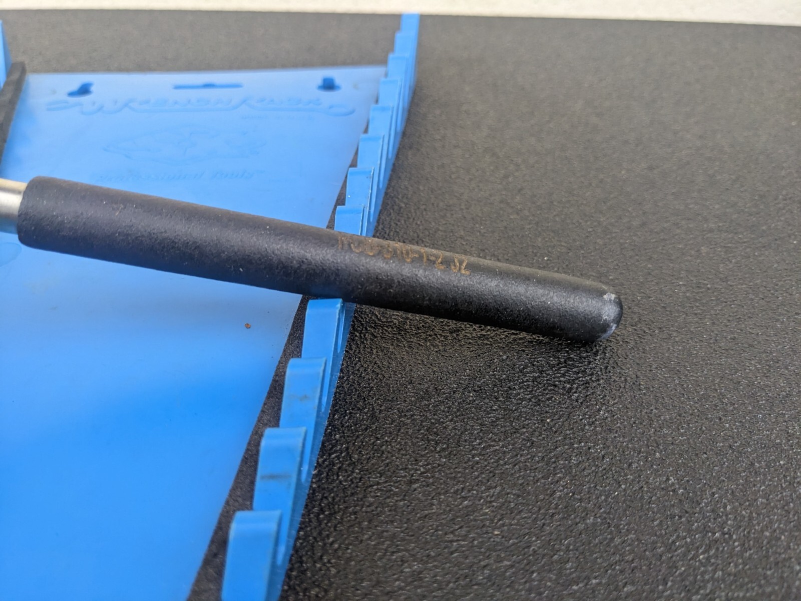 #bk469 Blue-Point UIM2LM 2-1/4” Telescopic Inspection Magnifying Mirror 12″-51″