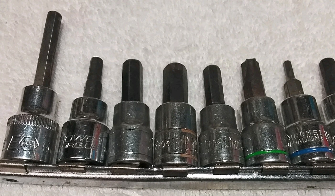 14PC 3/8″& 1/2″ DRIVE ASSORTED BRANDS & SIZES HEX & TORX SOCKET SET SAE-METRIC