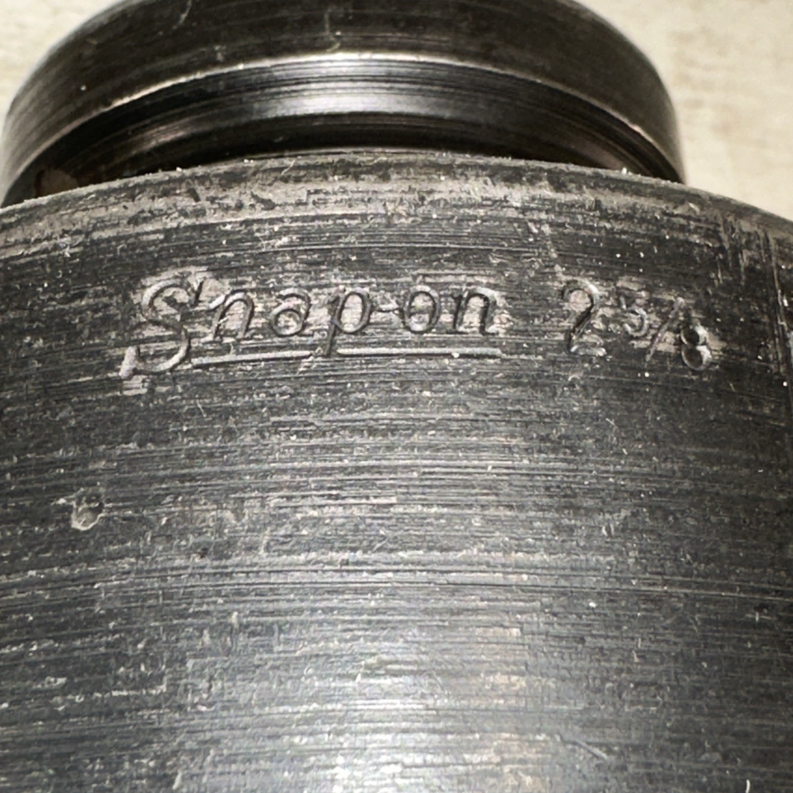 Snap-on IM843, 2-5/8″ Shallow Industrial Impact Socket, 1″ Drive, 6 Point