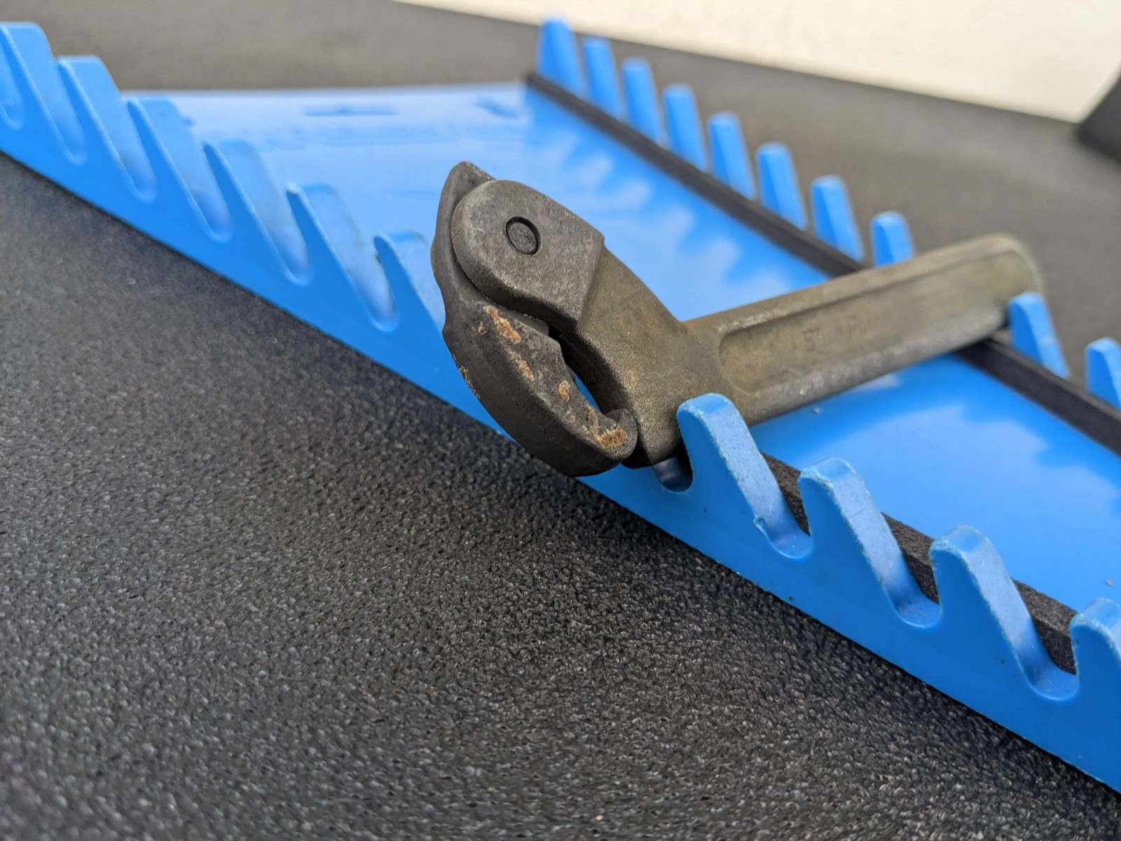 #bp105 Blue-Point 3/4″ to 2″ Adjustable Hook Spanner Wrench AHS300B