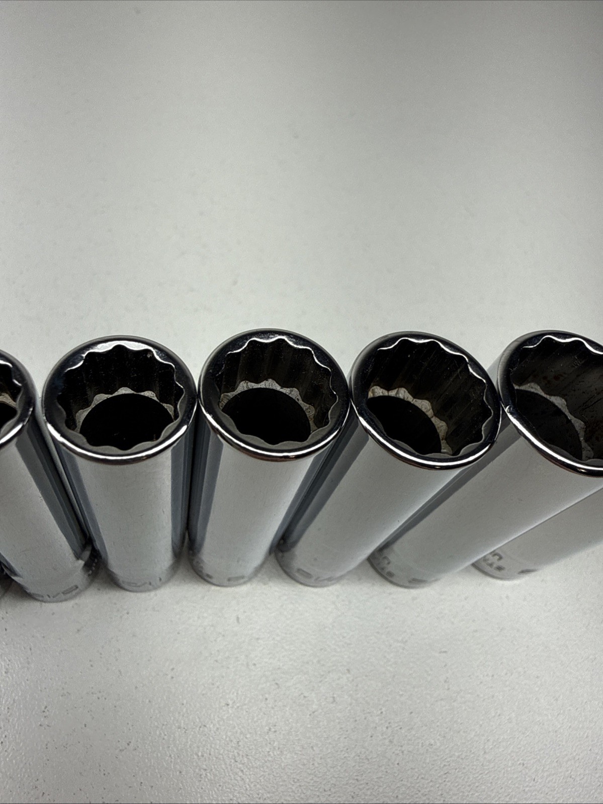 Snap-on Tools 1/4″ Drive SAE Deep 12 POINT Chrome Socket Set 110STMDY VERY GOOD