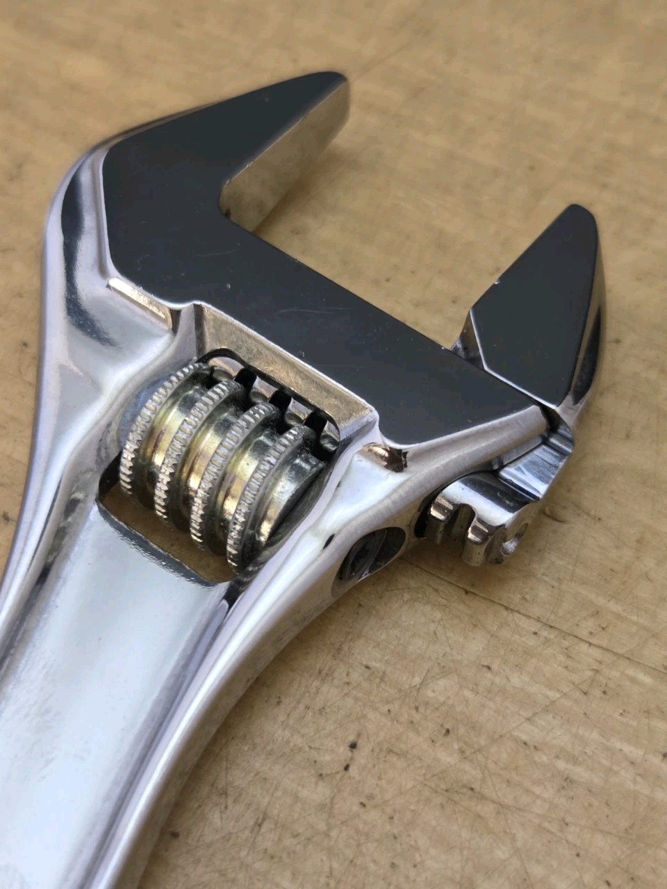 New Snap On AD6BA – 6″ Long Smooth Jaw Chrome Adjustable Wrench