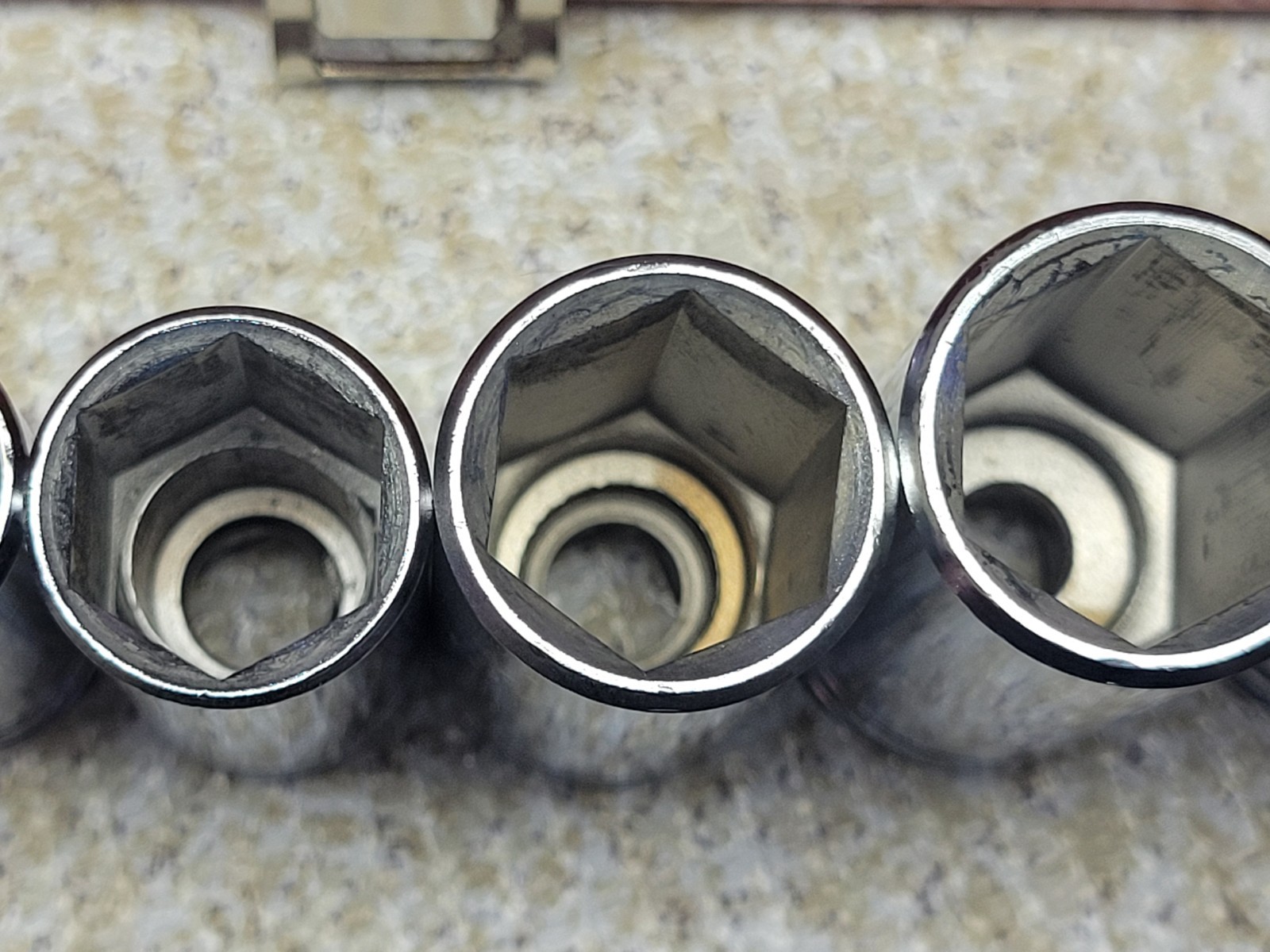 Blackhawk Tools USA 7PC SAE Deep Socket – 3/8” Drive, 6 Point W/ Red Metal Case