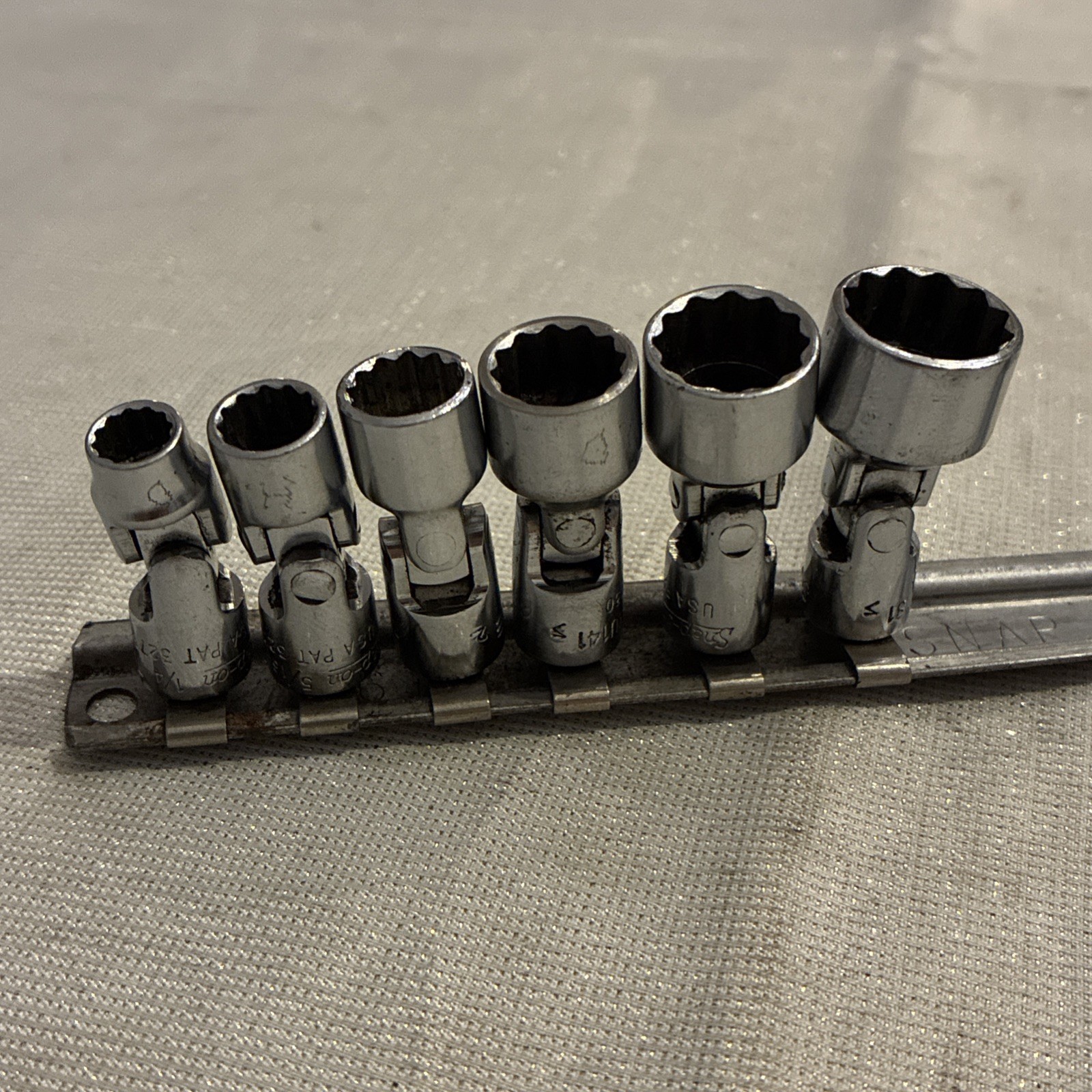 Snap-On Tools 6Pc 1/4″ Drive SAE 1/4-9/16” 12Pt Universal Swivel Socket Set TMUB