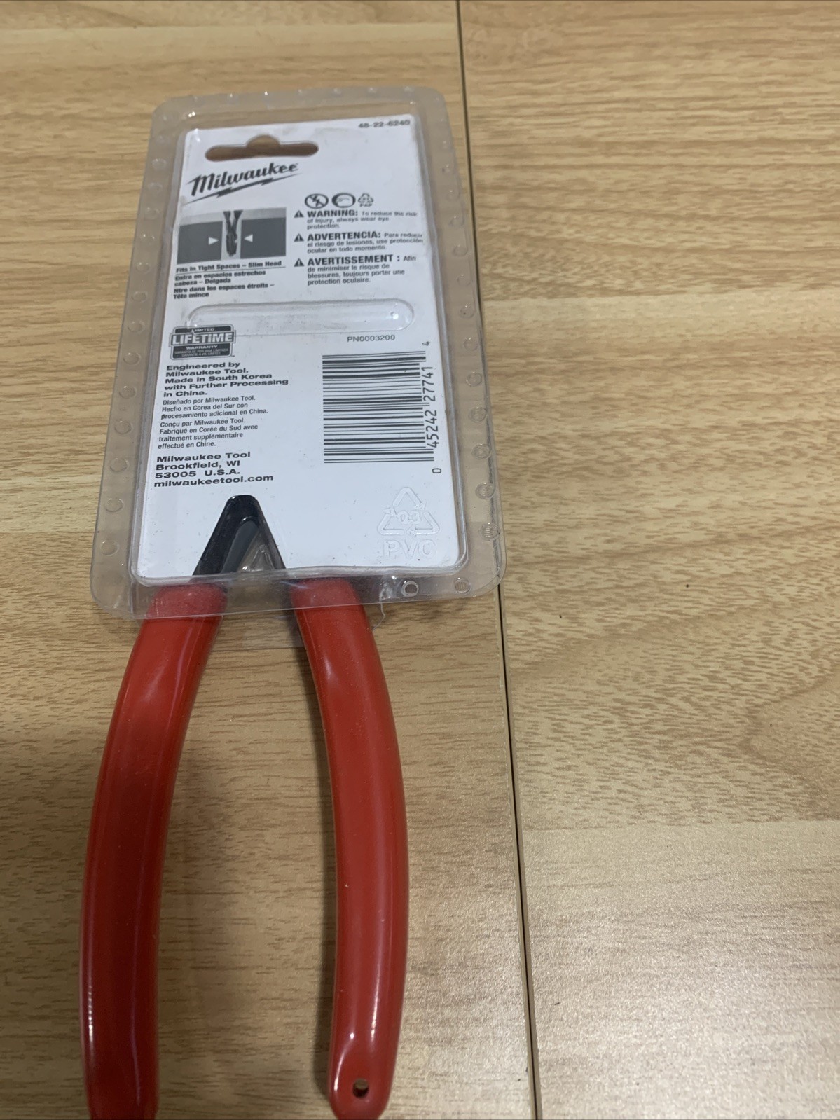 Milwaukee Tools 48-22-6240, 8″ Slip Joint Multi-Function Screw Extraction Pliers