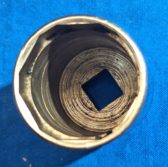 Snap-On A119A 3/8″ drive 1-1/16″ sending unit socket VG Cond