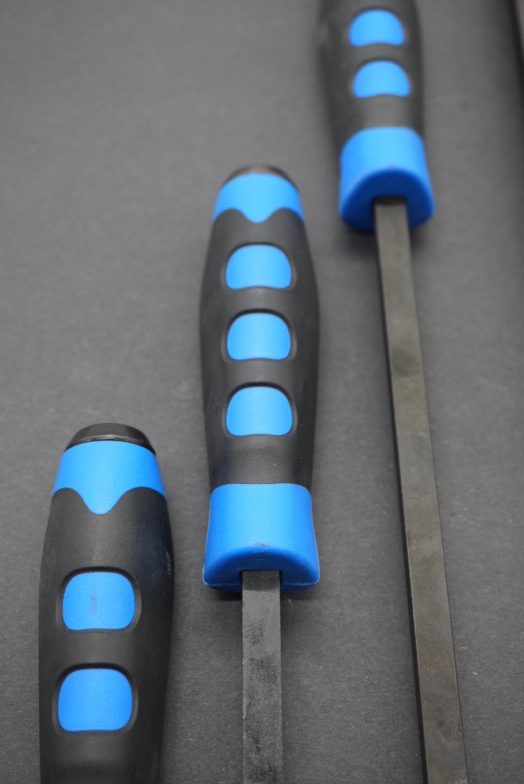 Matco Tools Pry Bar Set 4- Piece Curved Tip Strike Handle (Blue) PBSB4C No Tray