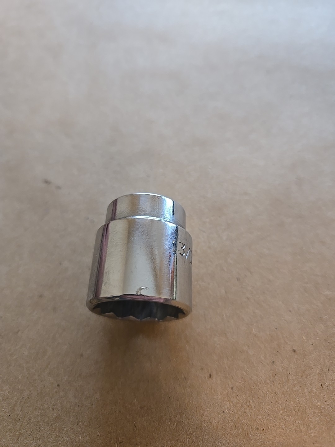 Mac Tools 3/8″ Drive 13/16″ 12PT SAE Shallow Chrome Socket USA X262R