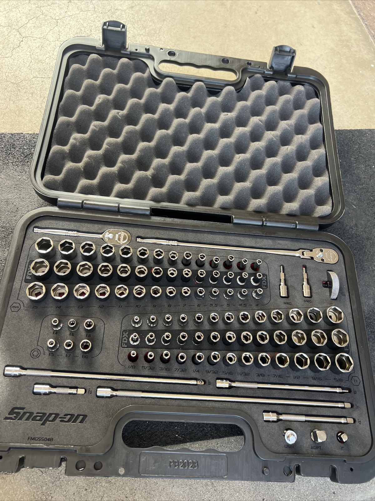 For Snap on New 1100TMPBFR 100pc 1/4″dr Metric/SAE General Service Set w/ Case