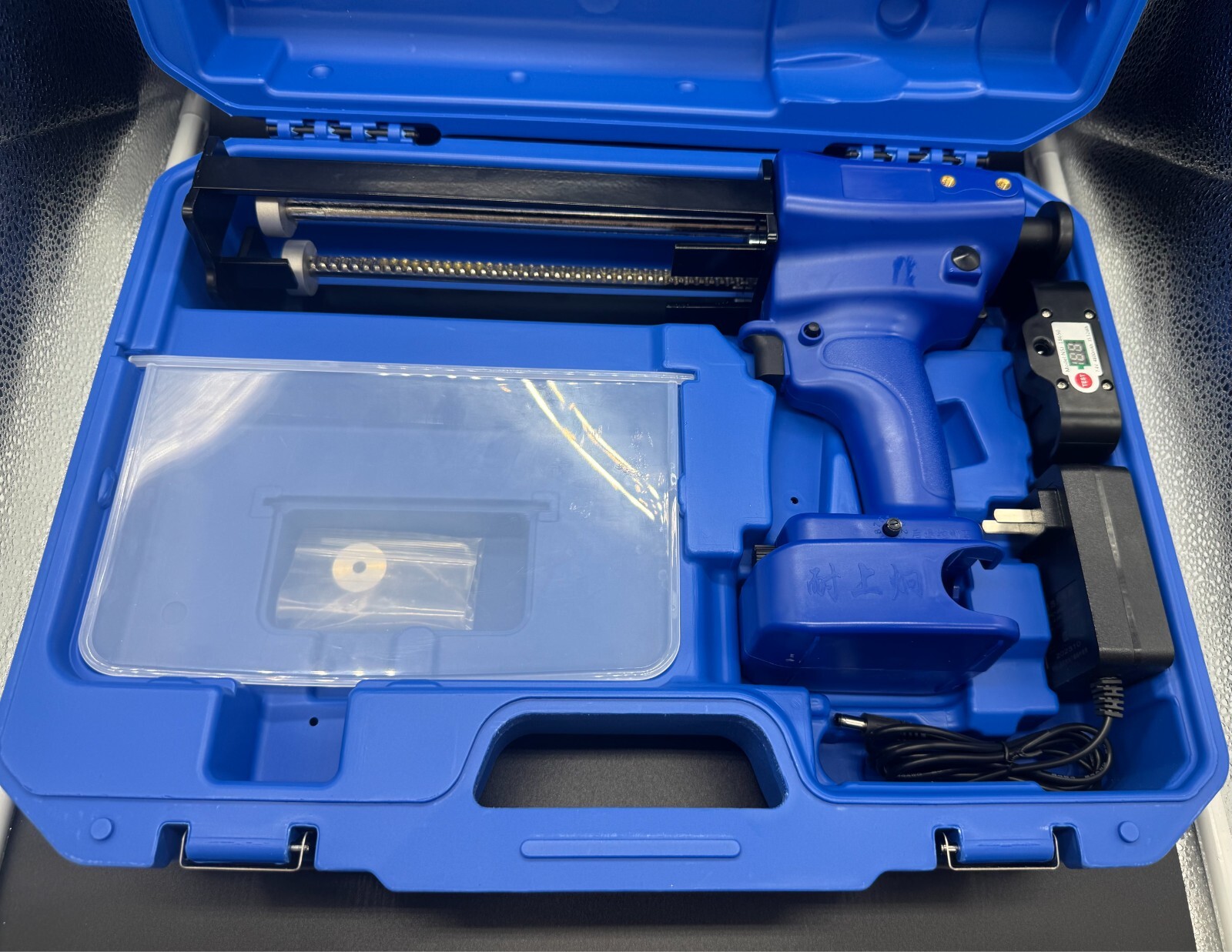 300 (ML) BATTERY POWERED DUAL COMPONENT GUN 1:1