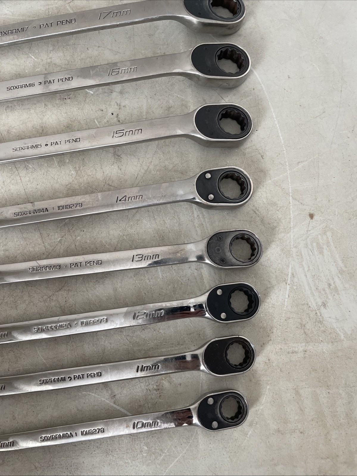 Snap on SOXRRM710A 10 pc METRIC Ratcheting Combination Wrench Set 10 – 19mm