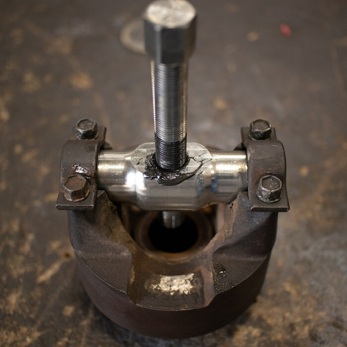 DmaxStore Silverado Sierra Pinion Yoke Puller Tool