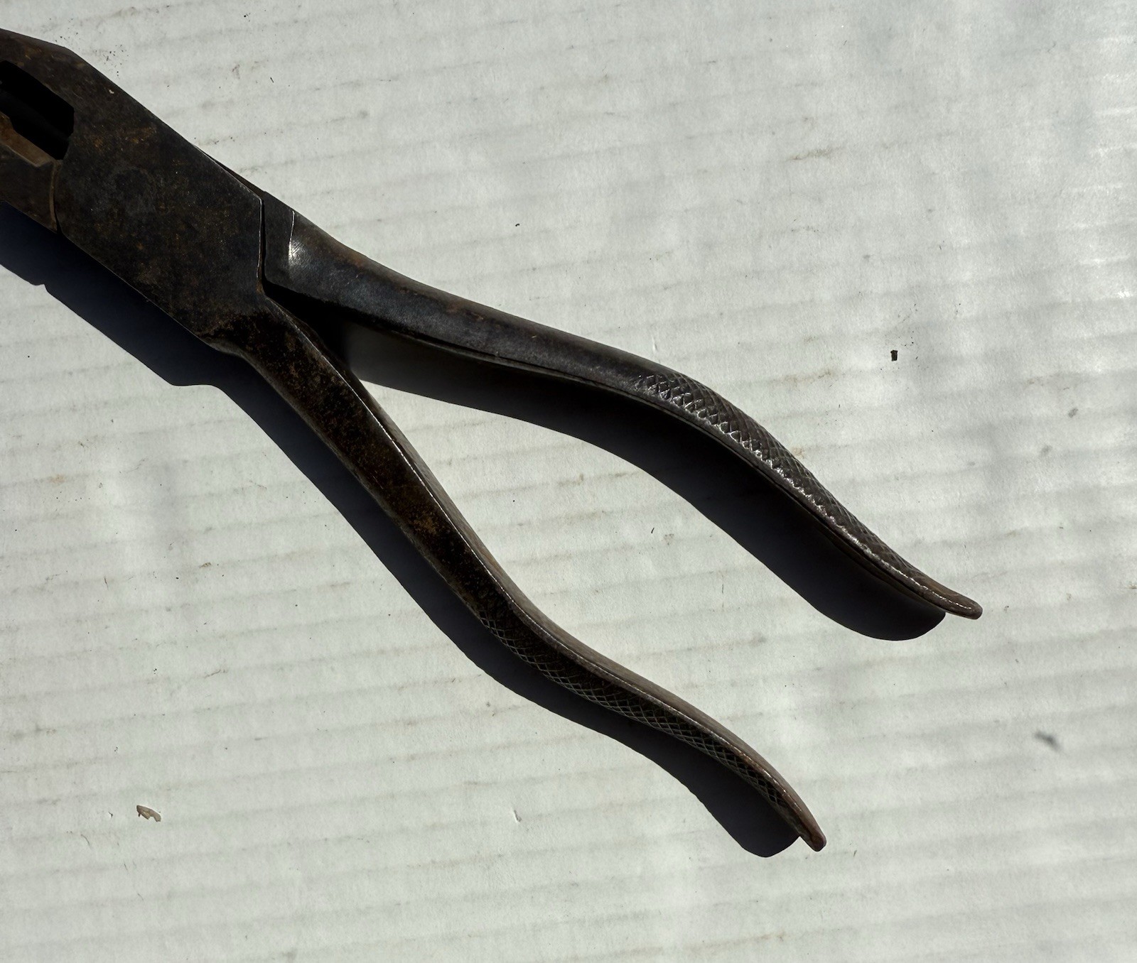 Vintage 8-1/2” Linesman Pliers Tool Very Sturdy Well Crafted Made In USA