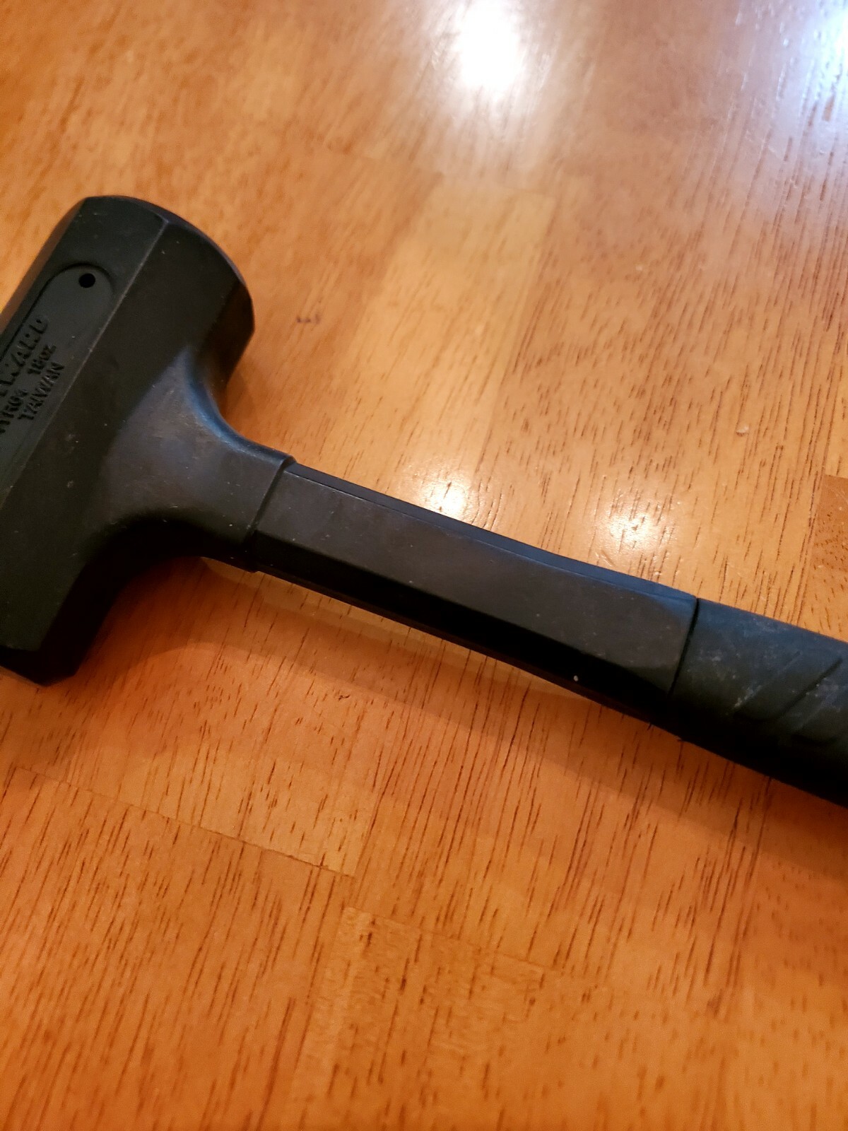 Westward 18OZ Dead Blow Hammer 11″ 4YR64