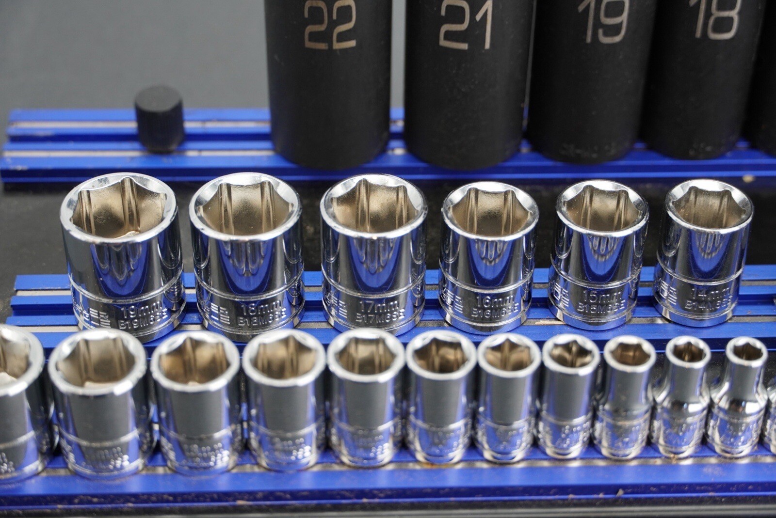 Matco Tools ADV Silver Eagle Socket Set Metric Deep Shallow Chrome Impact Rail