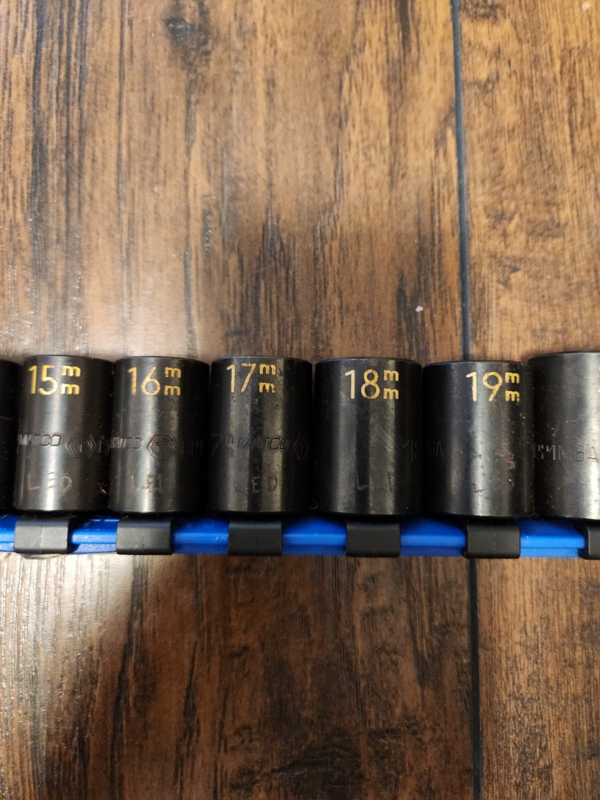 Matco Tools 13 Pc Metric Impact Socket Set SCPM136TA 10-22mm – 1 pc Missing