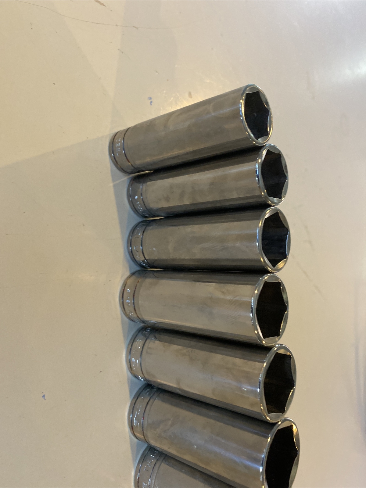 Snap On Tools 1/2″ Drive SAE Deep 6pt Socket Set 11/16″ to 1-1/4″ 313TSYA