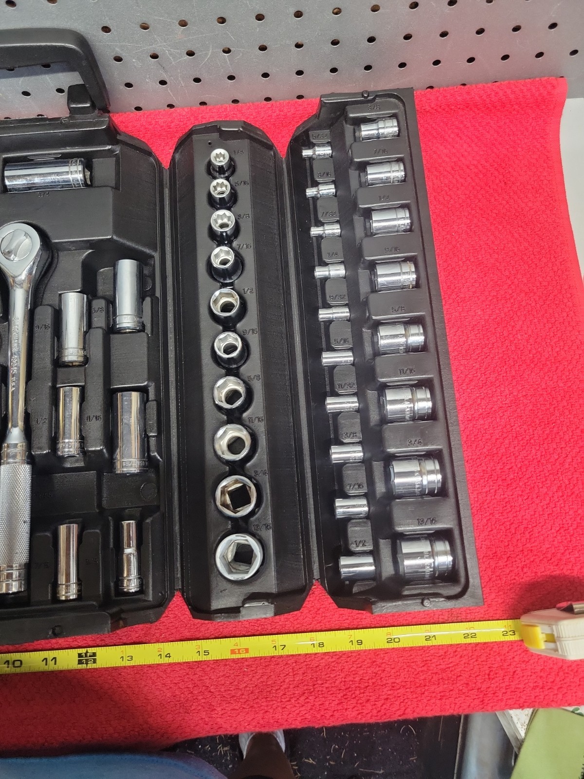 BLACKHAWK TOOLS METRIC & SAE 62 PC SOCKET SET W/CASE VTG USA 🇺🇸