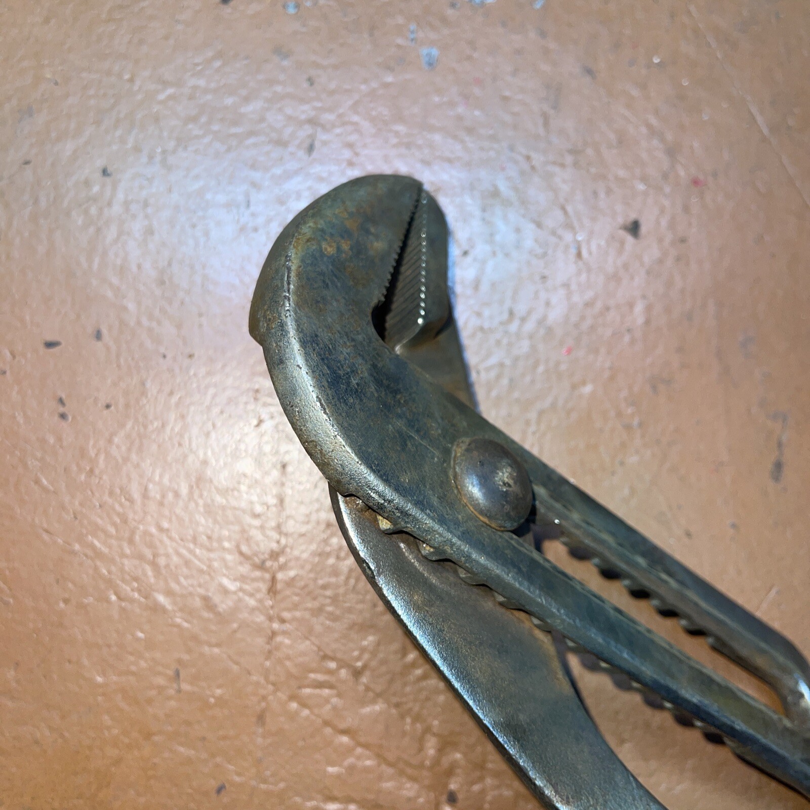 Blue Point USA HL116P Slip Joint Adjustable Pipe Wrench Pliers High Leverage