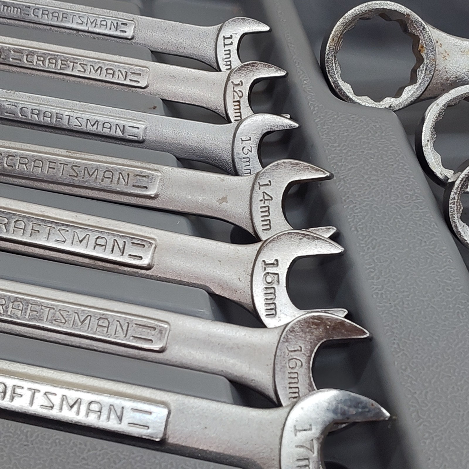 Craftsman 11mm to 24mm USA 13 pc Combination Wrench Set Metric W Case 46934 14pc