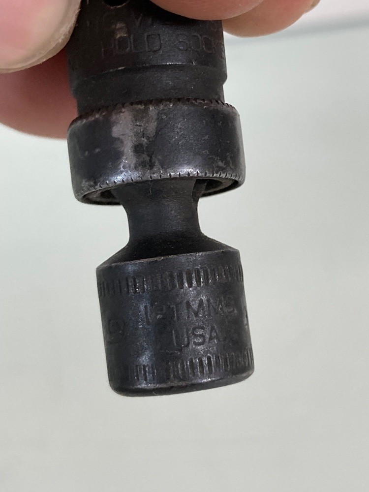 Snap On IPTMM 1/4″ Drive 6-Point Metric Flank Drive Shallow Swivel Impact Socket