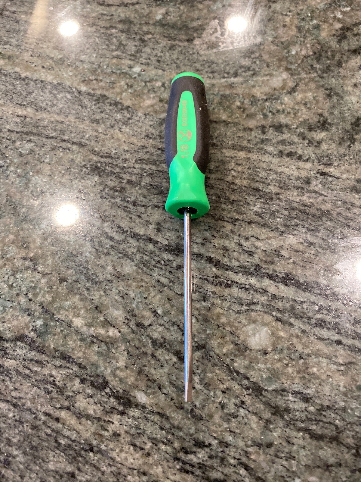 Snap On sgd304bg flat tip soft grip mini tip screwdriver green