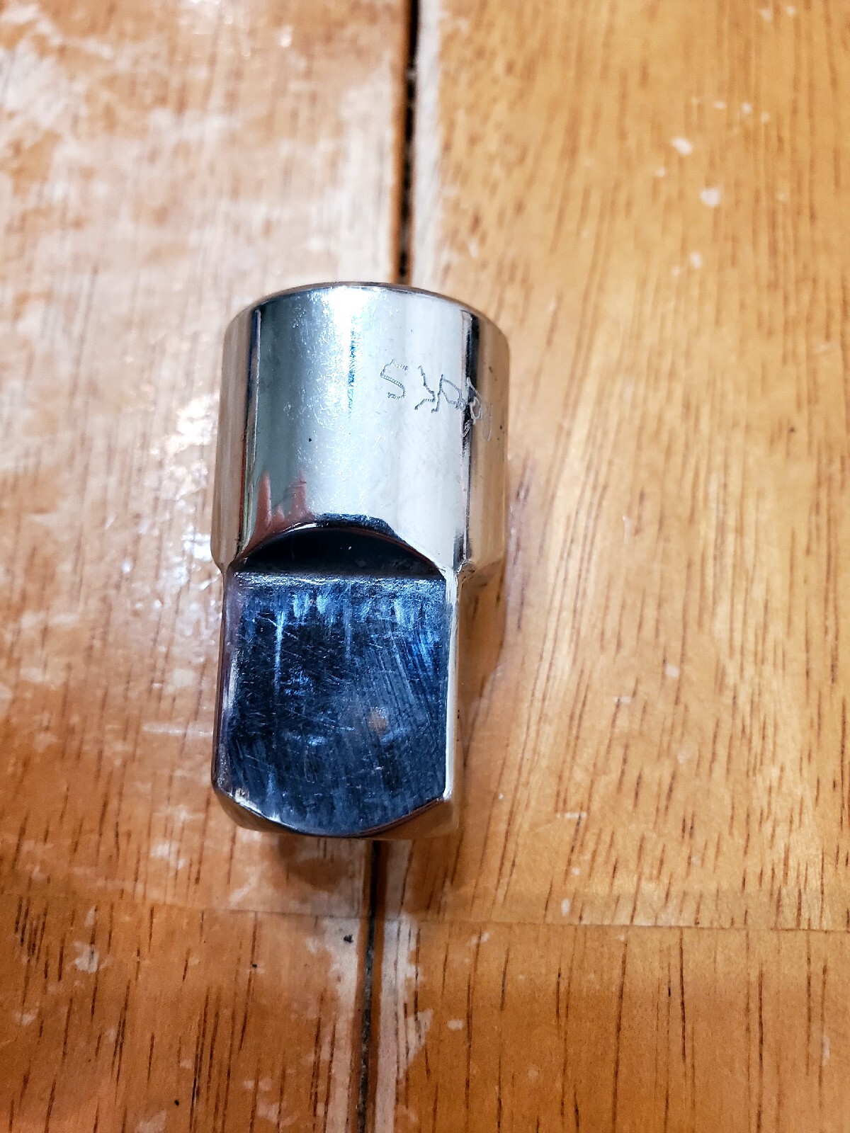 Mac Tools 1/2F To 3/4M Drive Adaptor Socket A1624