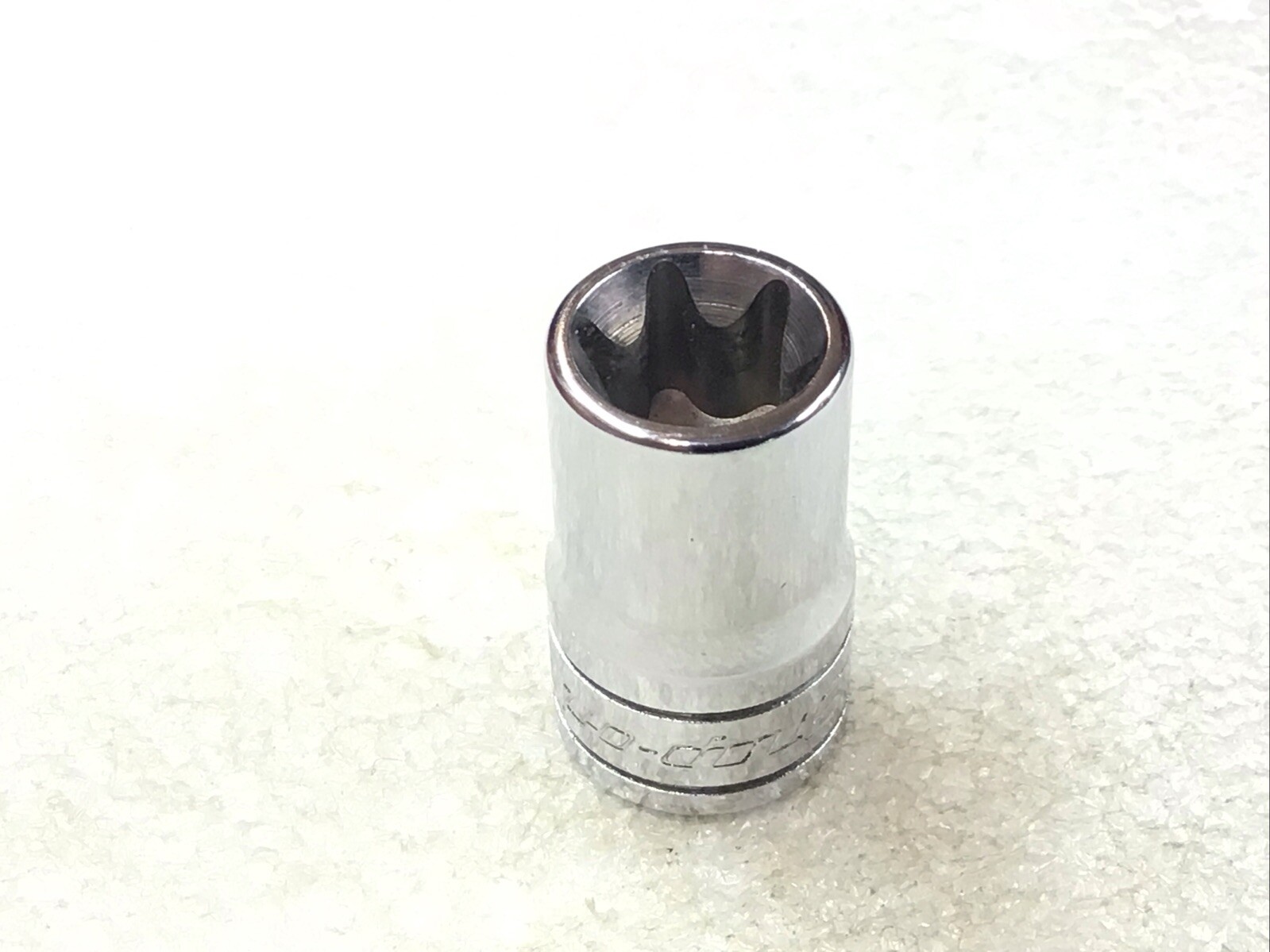 Snap On FLE140A – E14, Inverted Torx, Chrome, 3/8” Dr., Shallow Socket -USA-NOS
