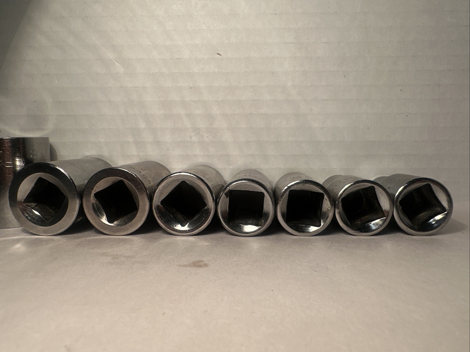 CRAFTSMAN 16 piece 1/2” Drive SAE 6 Point Sockets 7/16 – 1-1/8 + Rachet & 3 More
