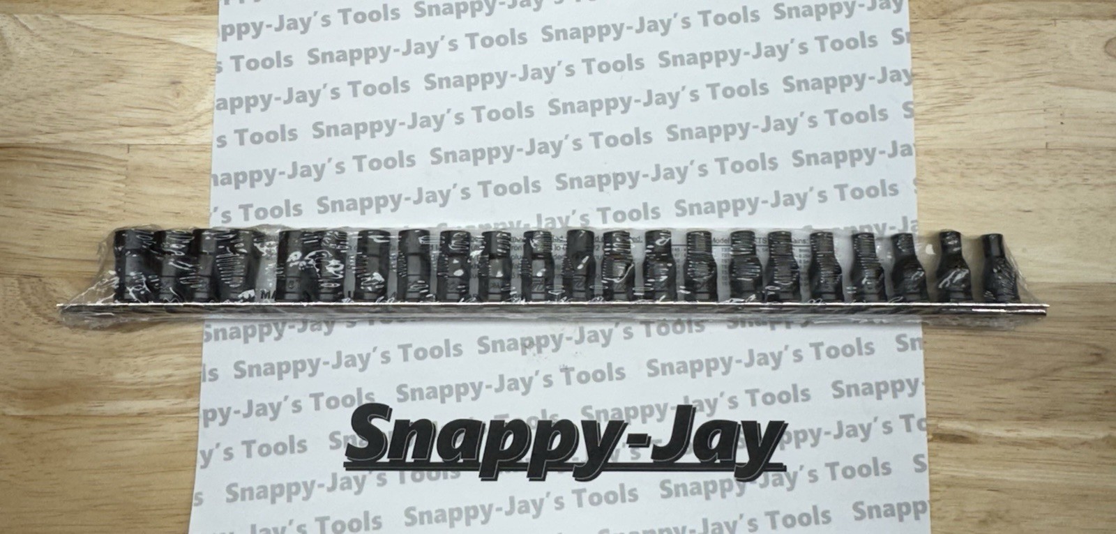 Blue-Point Tools NEW 22pc 1/4″ SAE & Metric Twist Impact Socket Set 122TSTY